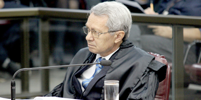 O relator José Alves Viana 